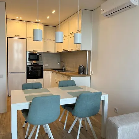 Vip Apartmens Avalon Lviv Exterior photo